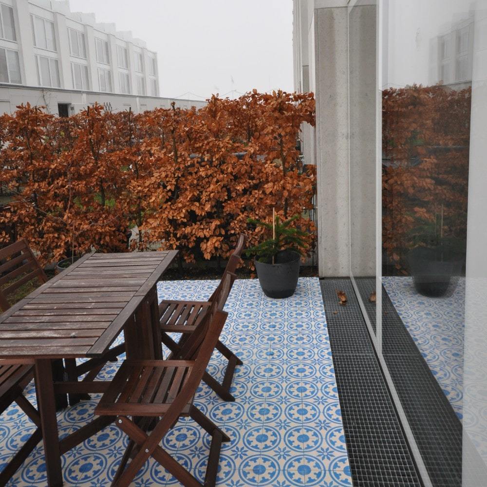 Villa Fliser, udendørs fliser, belægningsfliser, terrasse fliser, udendørsfliser, altan flise, Villa Tiles, Cement tiles, Zementfliesen, Carreaux de ciment, encaustic tiles, exclusive tiles, luxury tiles, handmade tiles, outdoor tiles, patio tiles, paving tiles, garden tiles, handmade pavement tiles, terrace tiles, balcony tiles, handcrafted tiles, danish design tiles, moroccan tiles, handgjort kakel, håndlagde fliser